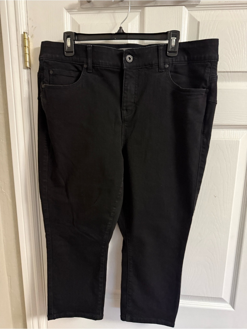 Torrid size 18 crop straight women’s Jeans